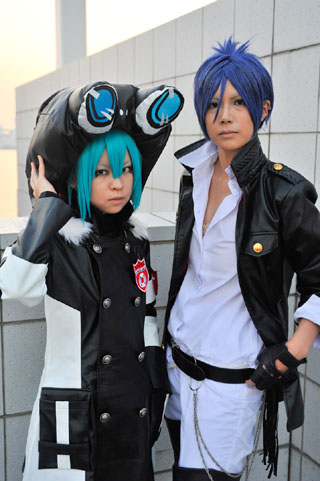 【篮球直播】漫展穿军装玩cosplay 堪称最有范coser(图2) 注册下载